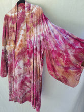 Load image into Gallery viewer, Short Harrison style kimono (plus size)