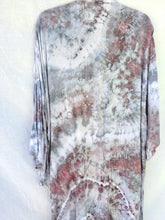 Load image into Gallery viewer, Long Zeppelin style kimono