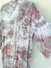 Load image into Gallery viewer, Long Zeppelin style kimono