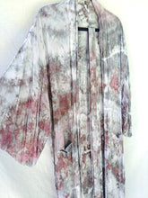 Load image into Gallery viewer, Long Zeppelin style kimono