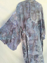 Load image into Gallery viewer, Long Zeppelin style kimono (plus size)