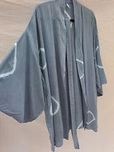 Load image into Gallery viewer, Short Harrison style kimono