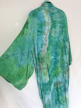 Load image into Gallery viewer, "Waterfall" Long Zeppelin style kimono (plus size)
