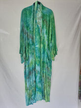 Load image into Gallery viewer, "Waterfall" Long Zeppelin style kimono (plus size)