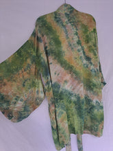 Load image into Gallery viewer, "Witches Butter" Short Harrison style kimono (plus size)