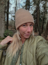 Load image into Gallery viewer, The Coastal beanie - merino wool/cashmere "Tobacco"