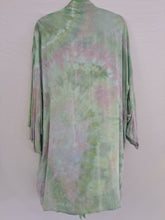 Load image into Gallery viewer, "The Meadow" Short Harrison style kimono