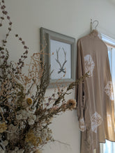 Load image into Gallery viewer, La Baja Short Harrison style kimono