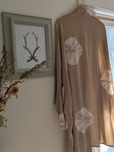 Load image into Gallery viewer, La Baja Short Harrison style kimono