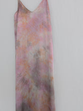 Load image into Gallery viewer, Sorbet ° luna silk charmeuse slip dress (size M)