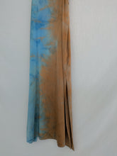 Load image into Gallery viewer, Terre et Mer ° luna silk charmeuse slip dress (size L)