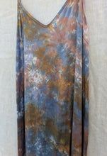 Load image into Gallery viewer, Storm ° luna silk charmeuse slip dress (size S)