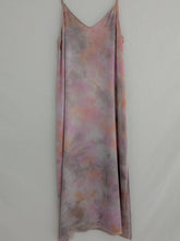 Load image into Gallery viewer, Sorbet ° luna silk charmeuse slip dress (size L)
