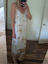 Load image into Gallery viewer, Driftwood ° luna silk charmeuse slip dress (size L)
