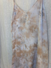 Load image into Gallery viewer, Ayla short silk habotai slip (size XL)