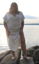 Load image into Gallery viewer, Harlow Kaftan in White
