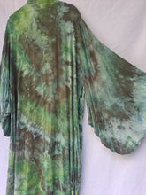 Load image into Gallery viewer, &quot;The Grove&quot; Long Zeppelin style kimono
