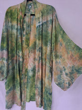 Load image into Gallery viewer, &quot;Witches Butter&quot; Short Harrison style kimono (plus size)

