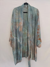 Load image into Gallery viewer, &quot;Ocean Terra&quot; Short Harrison style kimono

