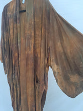 Load image into Gallery viewer, &quot;Arbutus&quot; Long Zeppelin style kimono
