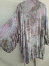 Load image into Gallery viewer, &quot;Summer Rain&quot; Harrison Short kimono robe
