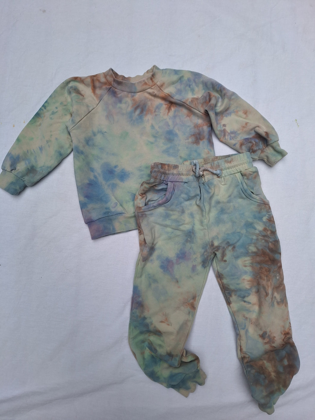 Organic cotton Baby/Toddler sweatsuit  3 T