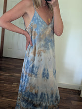 Load image into Gallery viewer, Saltwater Canyon ° luna silk charmeuse slip dress (size XL)
