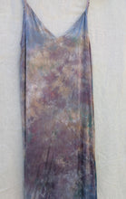 Load image into Gallery viewer, Dusk ° luna silk charmeuse slip dress (size XS)
