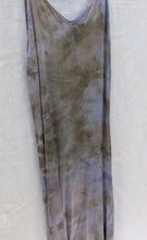 Load image into Gallery viewer, Fog ° luna silk charmeuse slip dress (size L)
