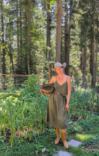 Load image into Gallery viewer, The Forage Set • black walnut dyed raw silk
