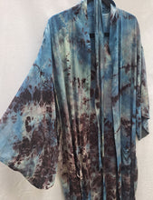 Load image into Gallery viewer, &quot;Storm&quot; Short Harrison style kimono
